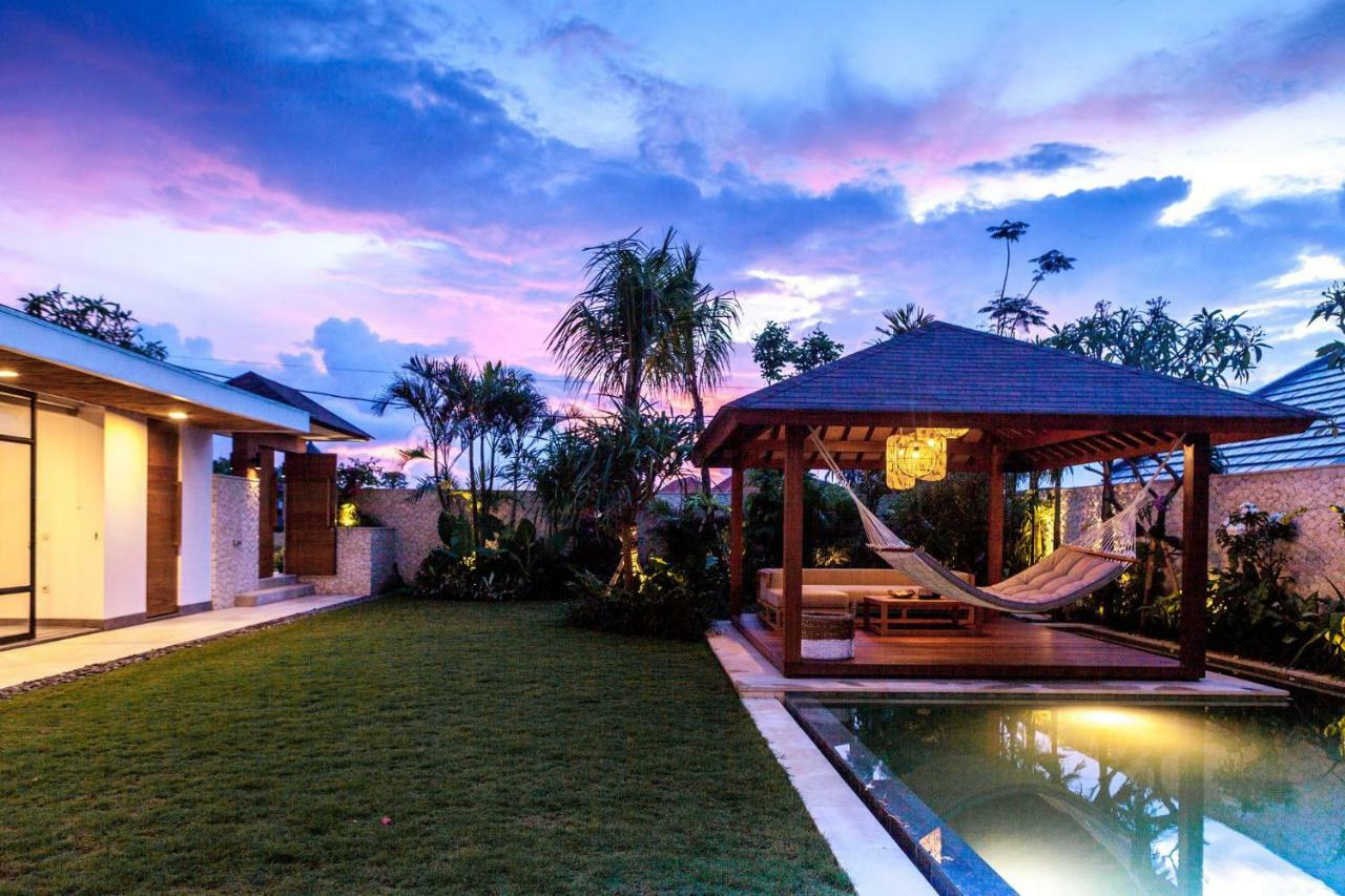 Villa Nonnavana - 12-Minute Walk To Batu Bolong Beach Canggu Exterior foto